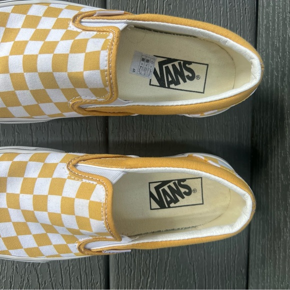 VANS YELLOW CHECKERBOARD SLIP ON SNEAKERS SIZE WOMAN 7 MEN 5.5 - Picture 5 of 10